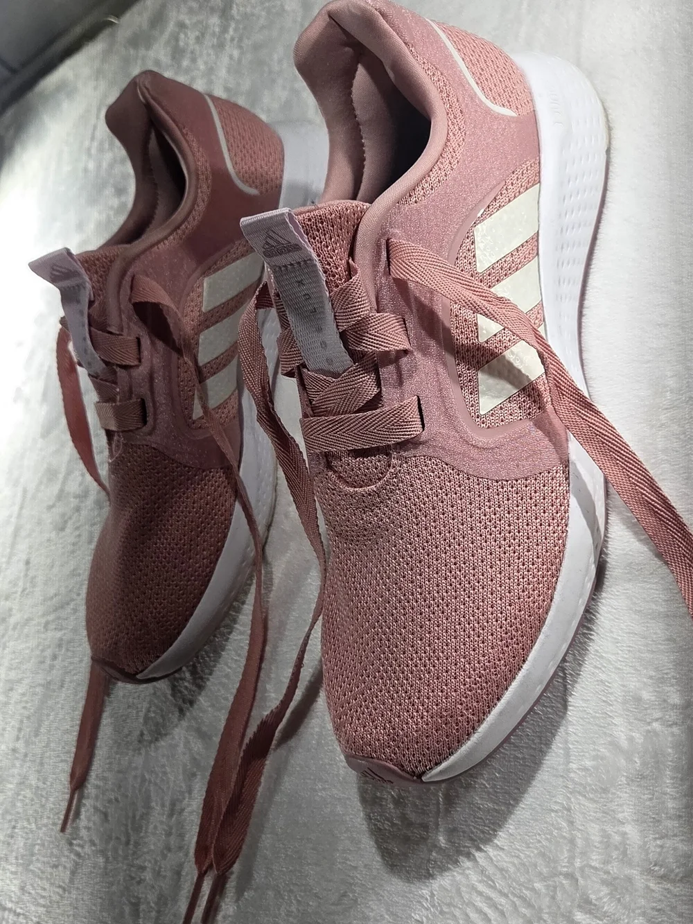 Adidas Bounce Pink/White Athletic Sneakers Breathable Mesh Lace Up sz US 9 -0102